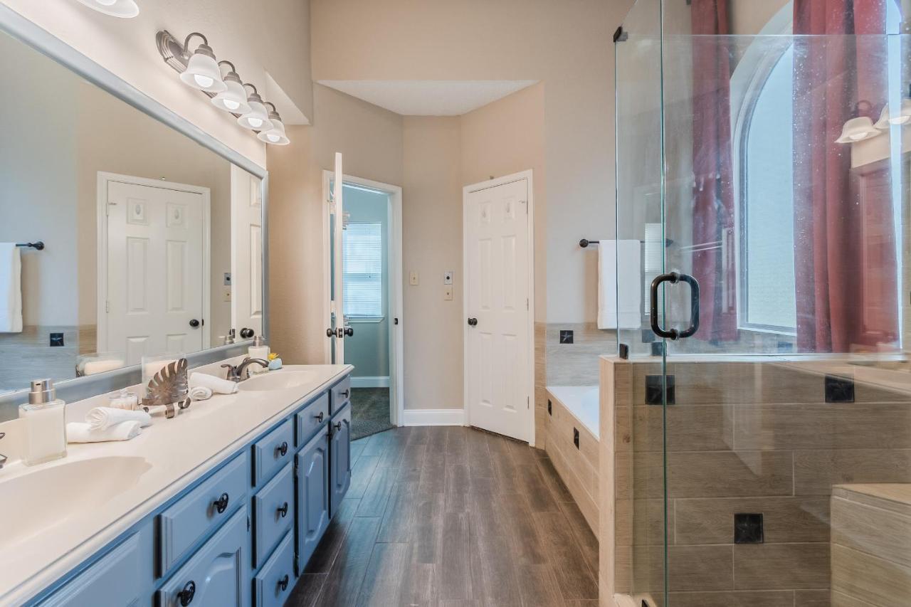 * *Astounding House **Perfect For Family And Friends , Pool , Hot Tub, & Game Room Allen Exterior photo